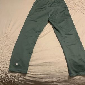 Zella Capri workout pants